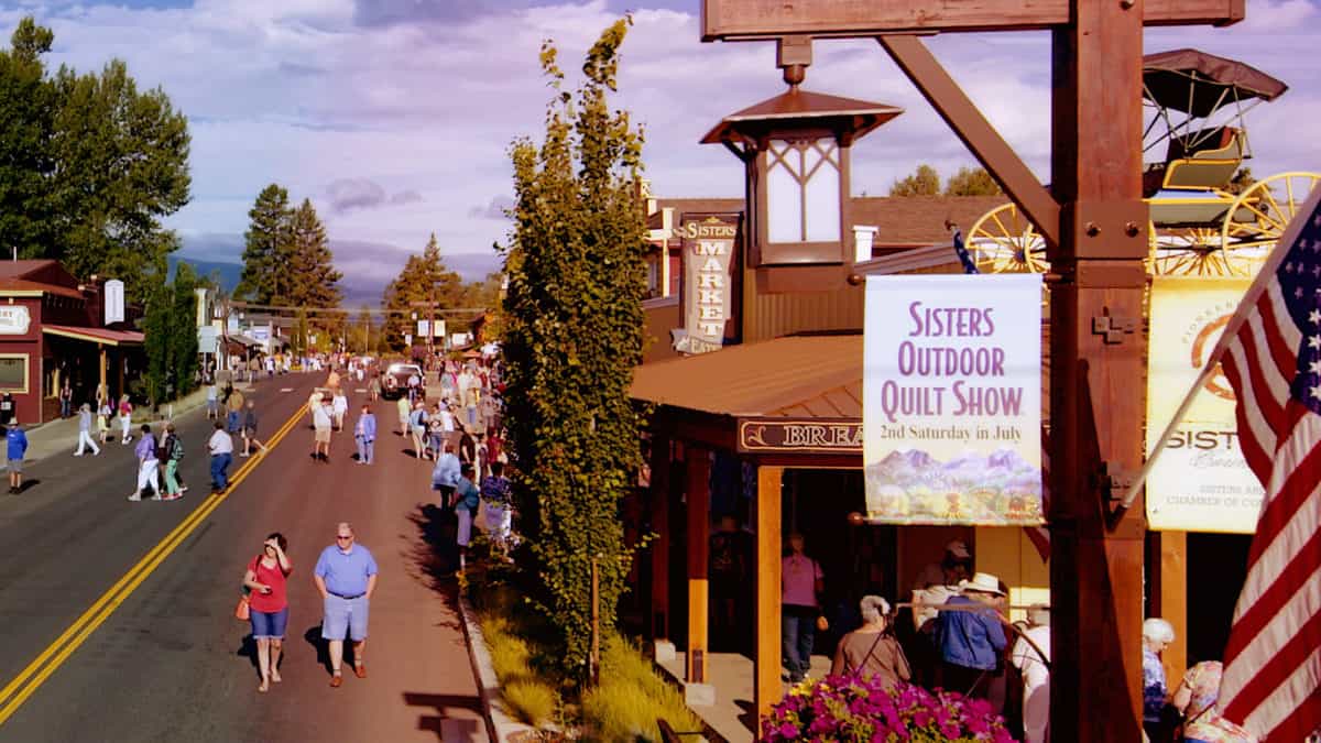 During the annual Outdoor Quilt Show in Sisters, Oregon, visitors can look at quilts as they stroll through downtown. During the annual Outdoor Quilt Show in Sisters, Oregon, visitors can look at quilts as they stroll through downtown.