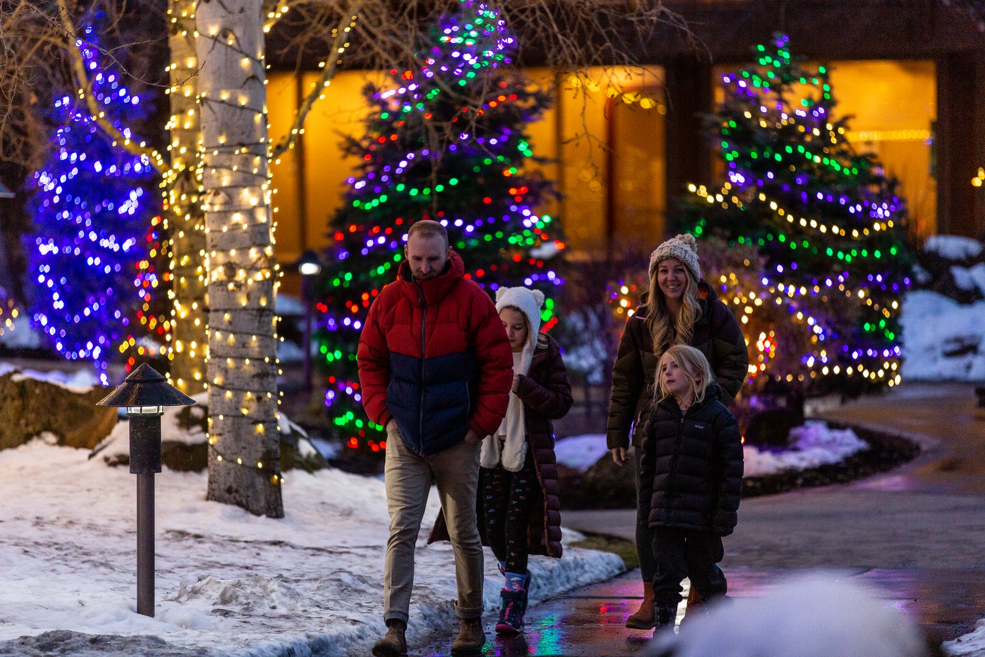Best Places to See Holiday Lights in Bend and Central Oregon