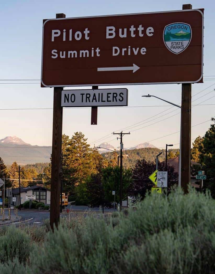 Sign for Pilot Butte State Park in Bend, Oregon Sign for Pilot Butte State Park in Bend, Oregon